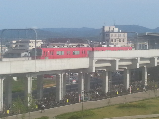 20130630 16:21 桜井を でた あかい 電車